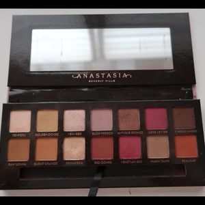 Anastasia Beverly Hills palette